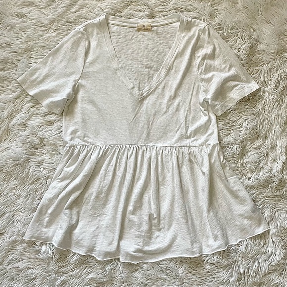 Anthropologie Tops - Anthropologie White Babydoll Top